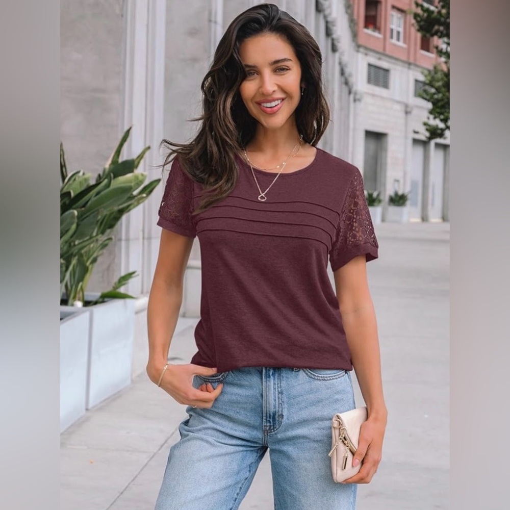 Automet Women’s Crewneck Top Blouse‎ Size Small Lace Sleeves Color Wine